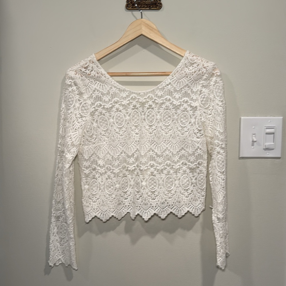 SÉZANE Daisy Lace Blouse in White sz US 6 / FR 38 - Picture 4 of 9